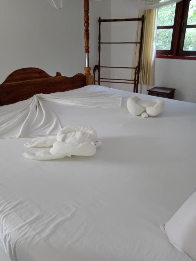 Damith Guest House Unawatuna Esterno foto