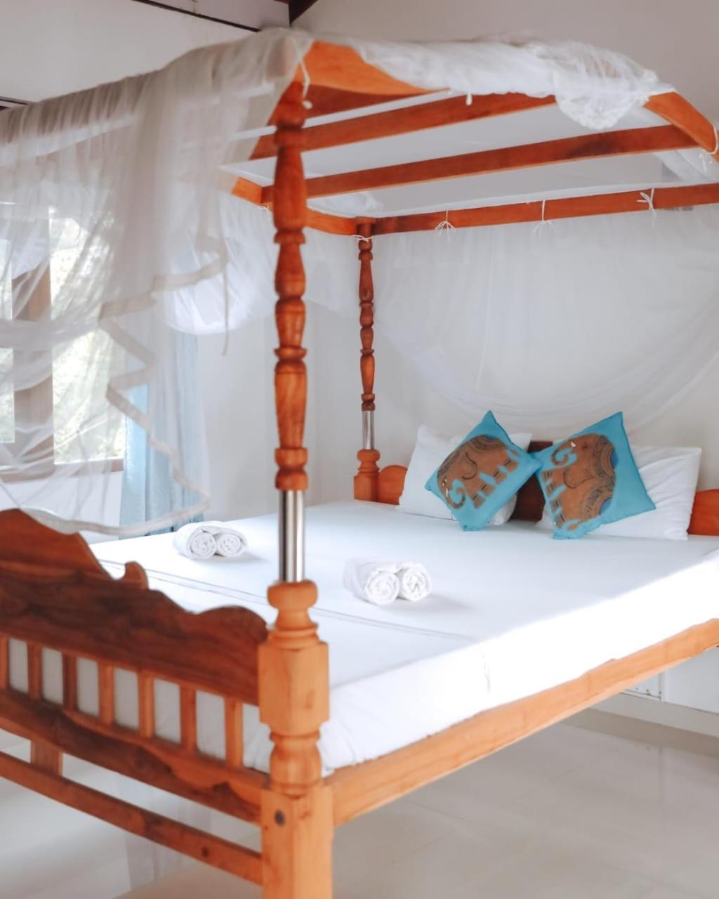 Damith Guest House Unawatuna Esterno foto