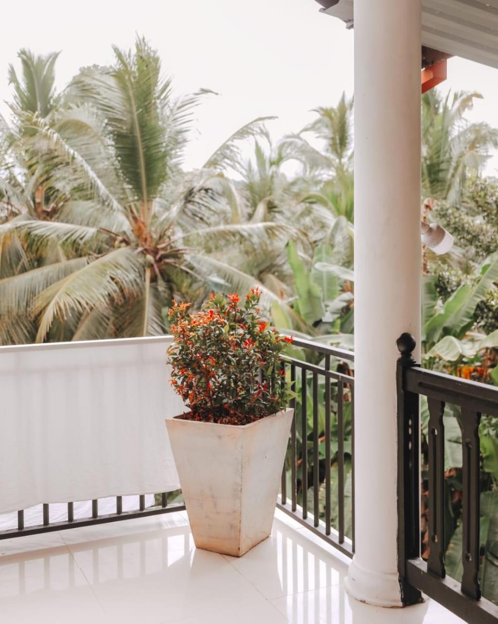 Damith Guest House Unawatuna Esterno foto