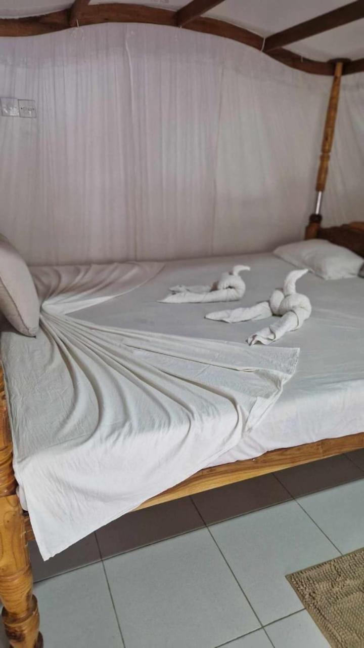 Damith Guest House Unawatuna Esterno foto
