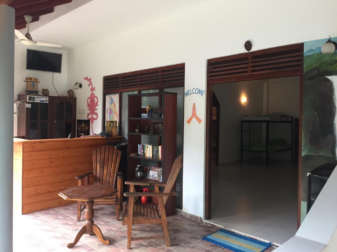 Damith Guest House Unawatuna Esterno foto