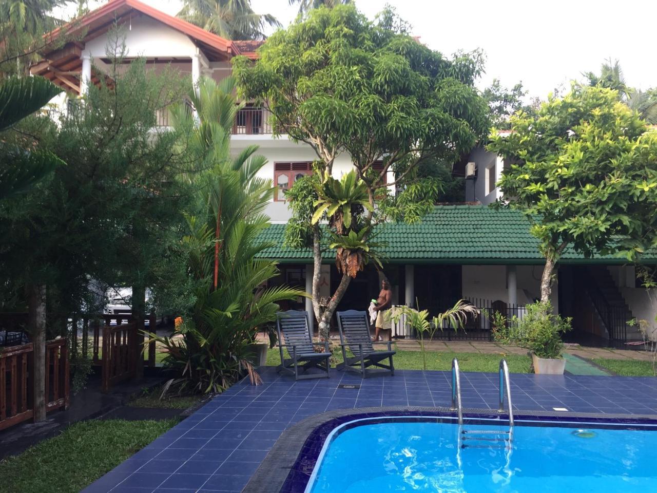 Damith Guest House Unawatuna Esterno foto
